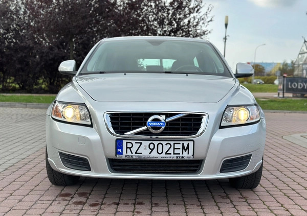 Volvo V50 cena 28800 przebieg: 188000, rok produkcji 2011 z Rzeszów małe 121